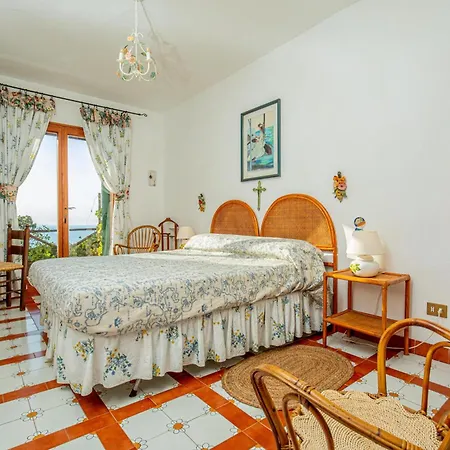 Sveva, Vietri, Splendida Vista Mare פורטו סנטו סטפנו
